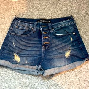 Jean shorts with button up front
